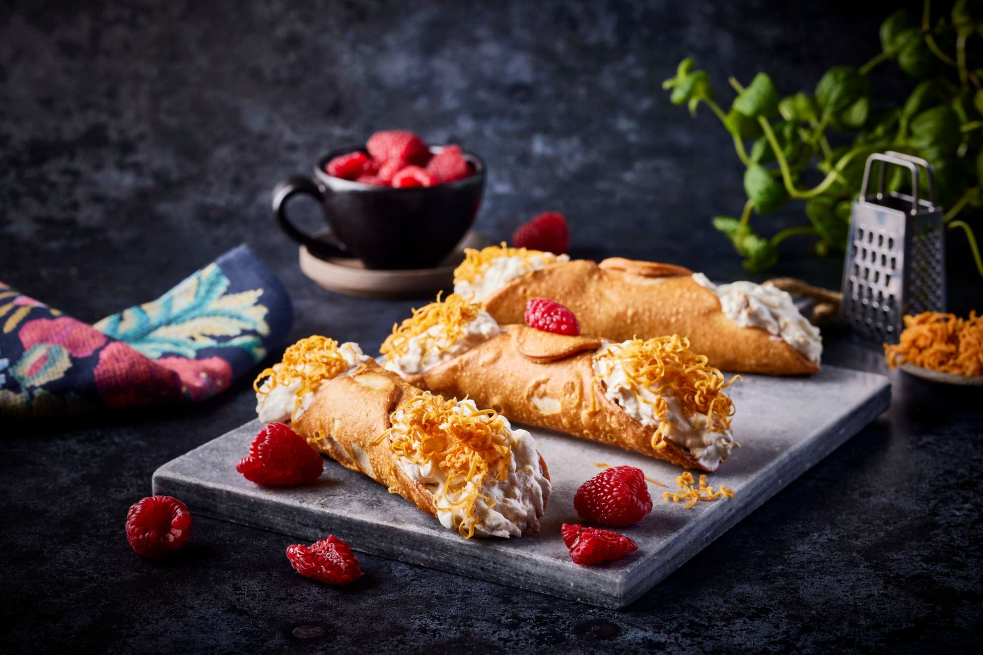 Cannoli with TINE® Brunost™ cream cheese filling